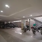 Hotel Lyf Corporate Suites - Kirti Nagar