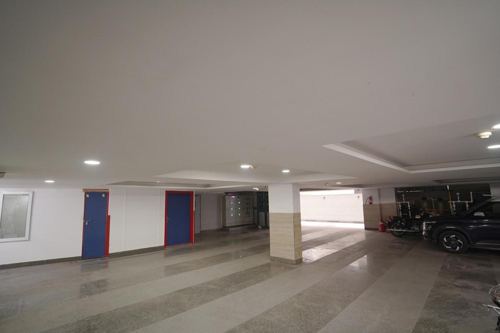 Lyf Corporate - Kirti Nagar 3* New Delhi