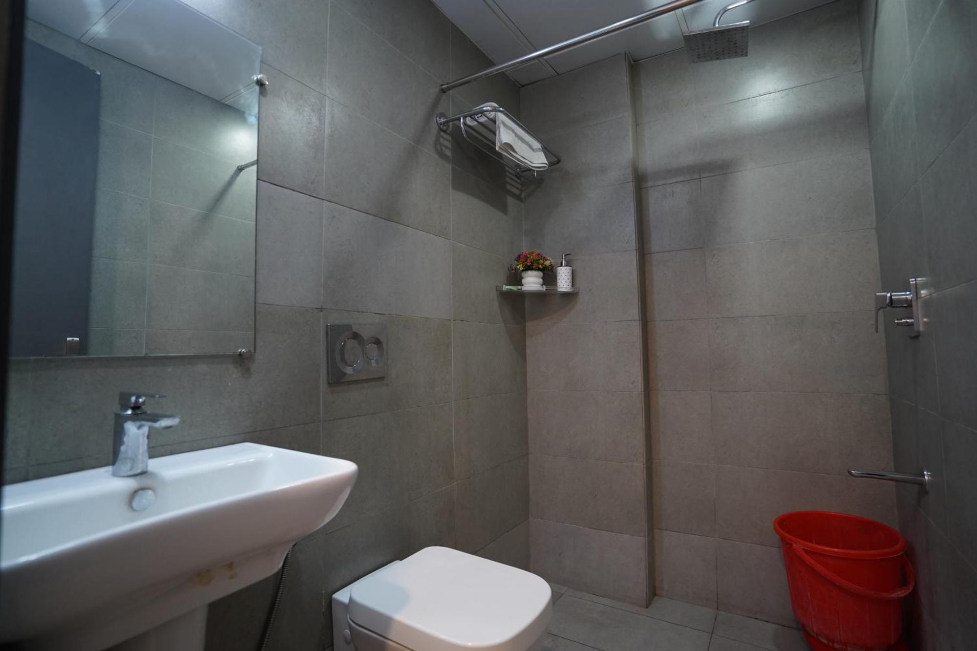 Lyf Corporate - Kirti Nagar 3* New Delhi